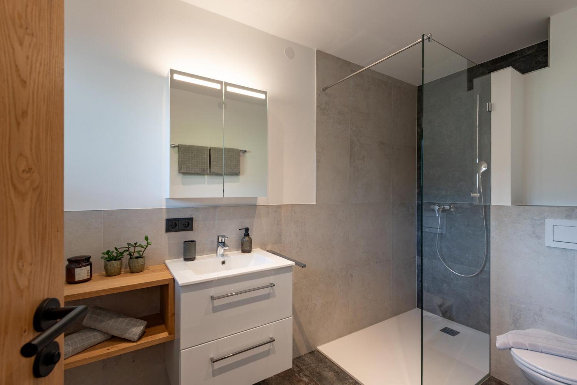 Tirol Appartements Schwaiger Niederndorf  Екстер'єр фото